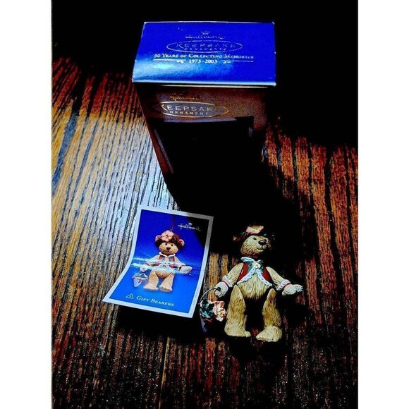 Vintage 2003 Hallmark Keepsake Gift Bearers #5  Christmas Holiday Tree Ornament - Picture 1 of 4
